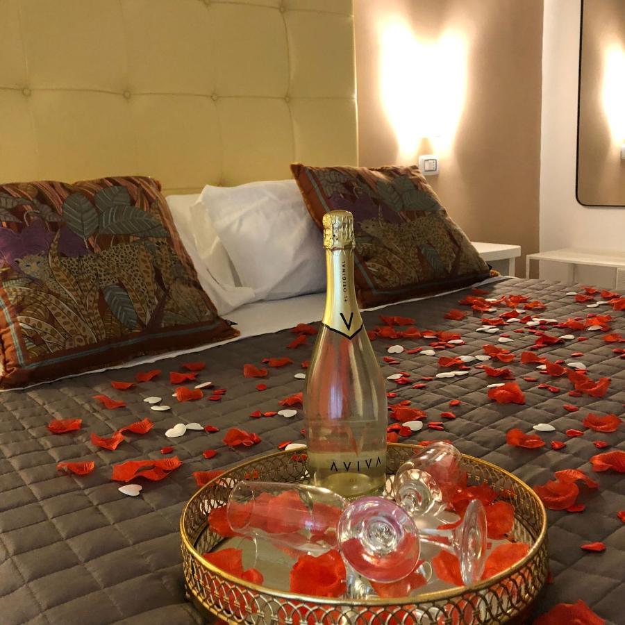 Bed and Breakfast Tiziana'S House Salerno Esterno foto