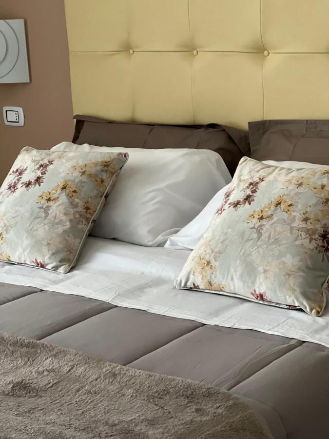 Bed and Breakfast Tiziana'S House Salerno Esterno foto