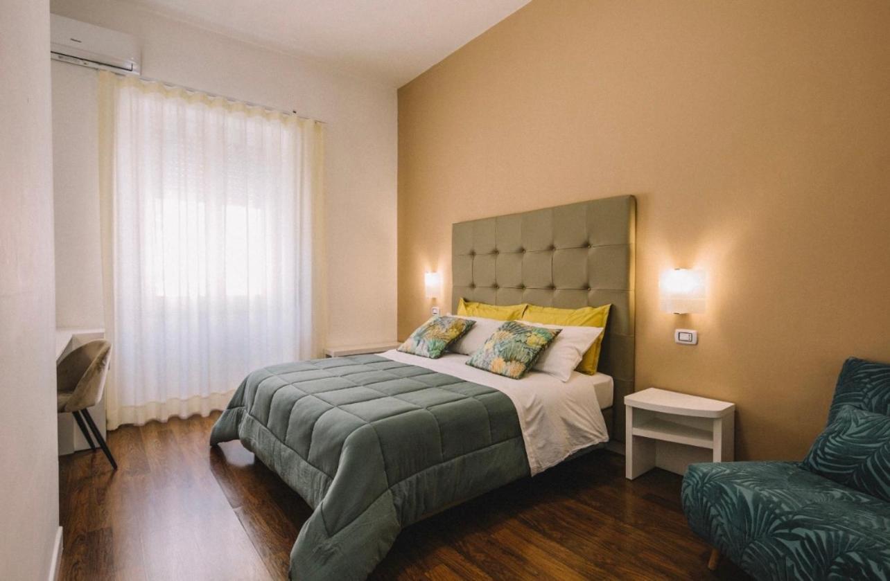 Bed and Breakfast Tiziana'S House Salerno Esterno foto